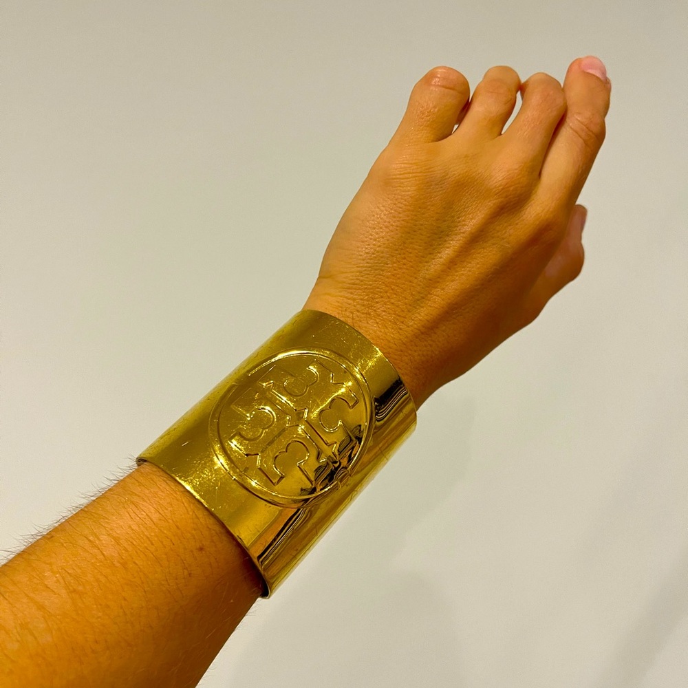 Tory Burch solid golf cuff bracelet.